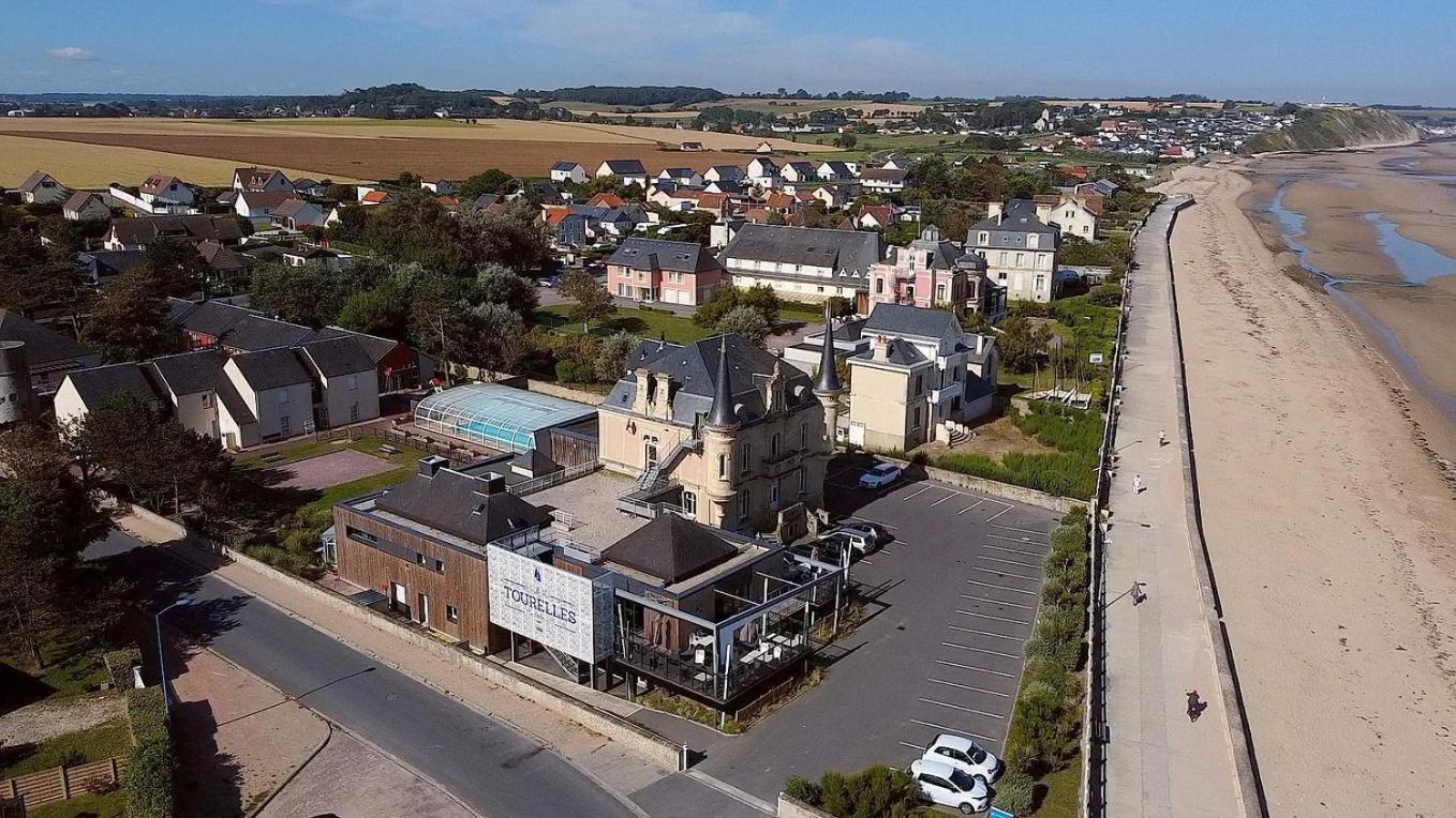 Les Tourelles Village De Vacances Asnelles Esterno foto