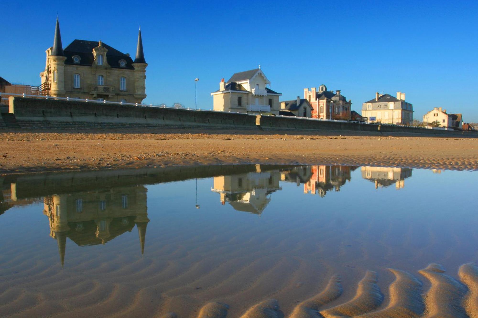 Les Tourelles Village De Vacances Asnelles Esterno foto